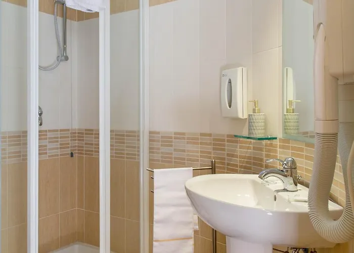 Gasthof Palazzo Cappa-affitti Brevi Italia LʼAquila